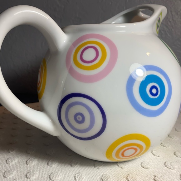 NEW Daisy Dog Studio NYC Porcelain Iced Tea Pitcher - Picture 9 of 12